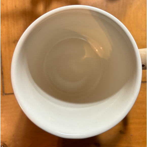 WW7006 Williraye Girl on Chicken Mug - Picture 2 of 6